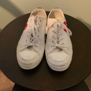 Converse size 8 white commes de garçons play